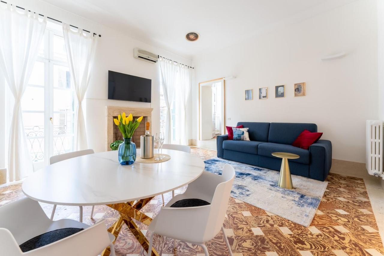 Corso Cavour Luxury Apartment ヴェローナ エクステリア 写真