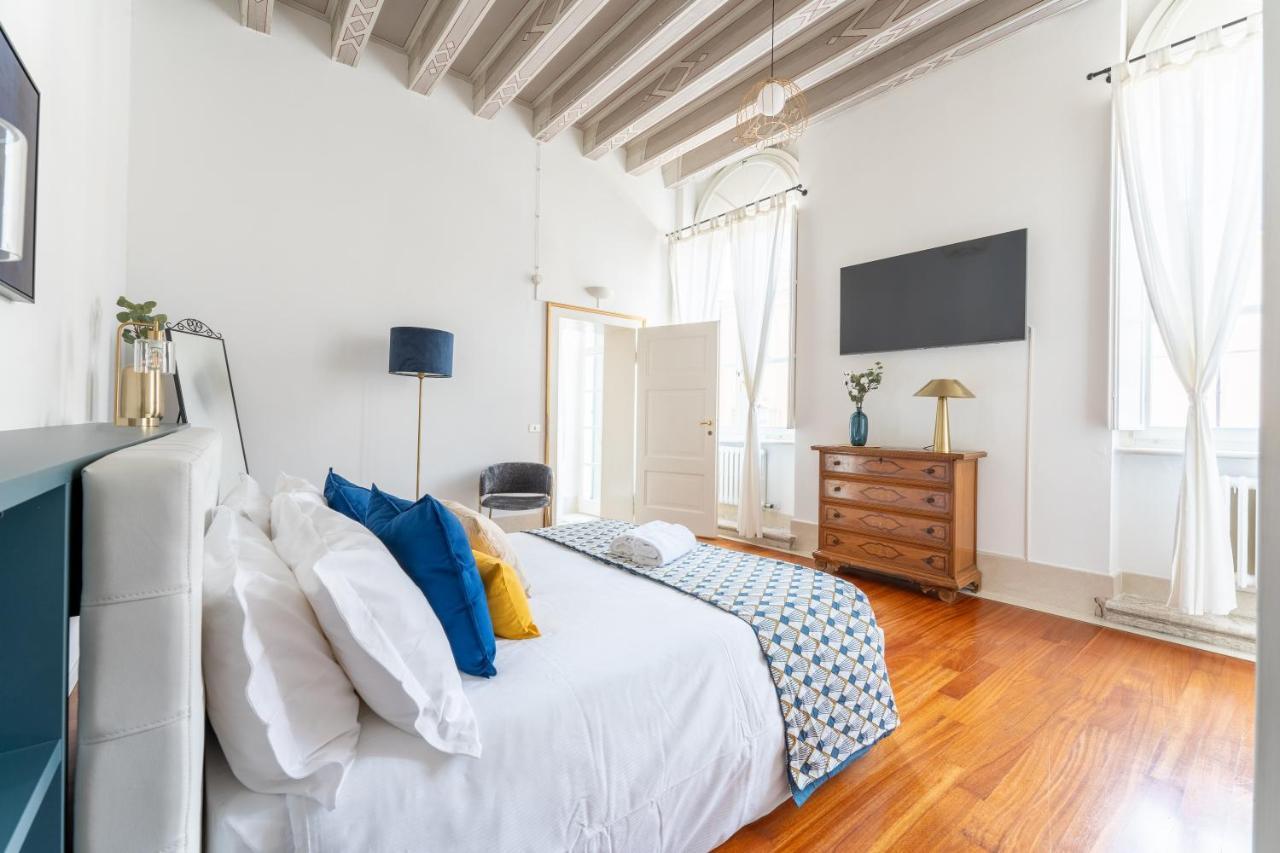 Corso Cavour Luxury Apartment ヴェローナ エクステリア 写真